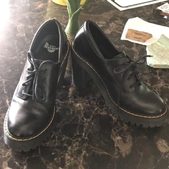 ❤️ SPECIAL!!! Dr Marten Salome size 7 US black lovely condition ❤️ - Picture 5 of 9